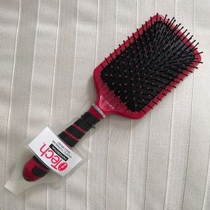 Paddle Brush